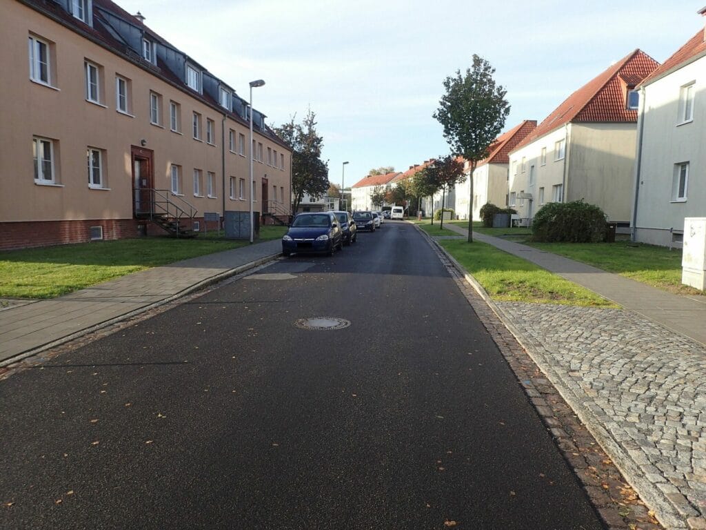 Vier Straßenbauvorhaben abgeschlossen + zwei Radwege freigegeben 6 1000042977