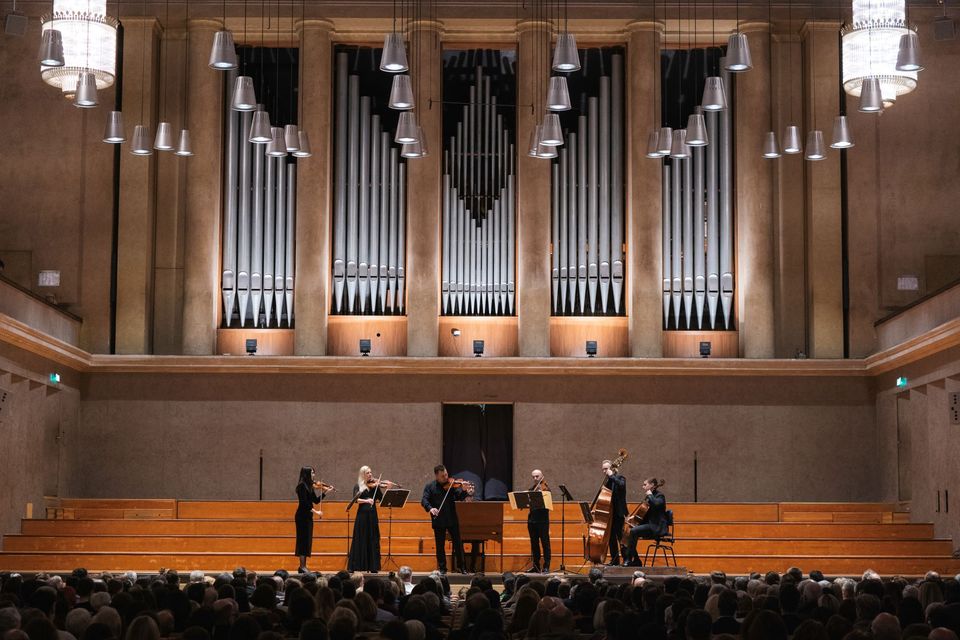 Vivaldi - Die Vier Jahreszeiten | Philharmonie der Solisten