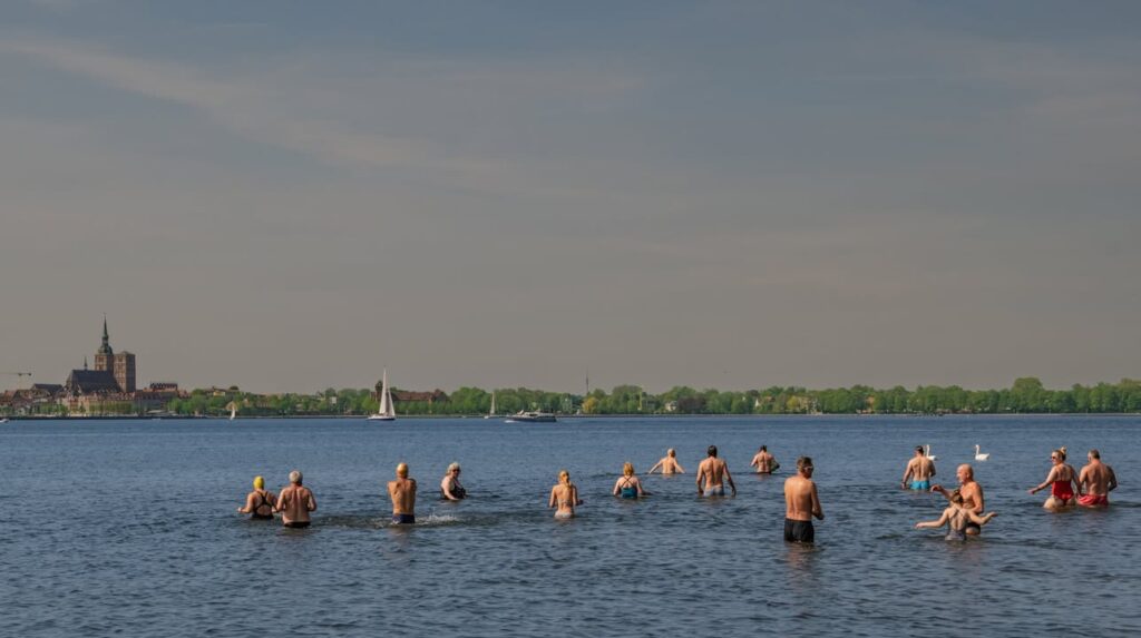 Sonnenschein und Hering satt: Das 33. Heringsfest in Altefähr begeisterte! 5 494325246 1696009601004549 9118696854551804138 n
