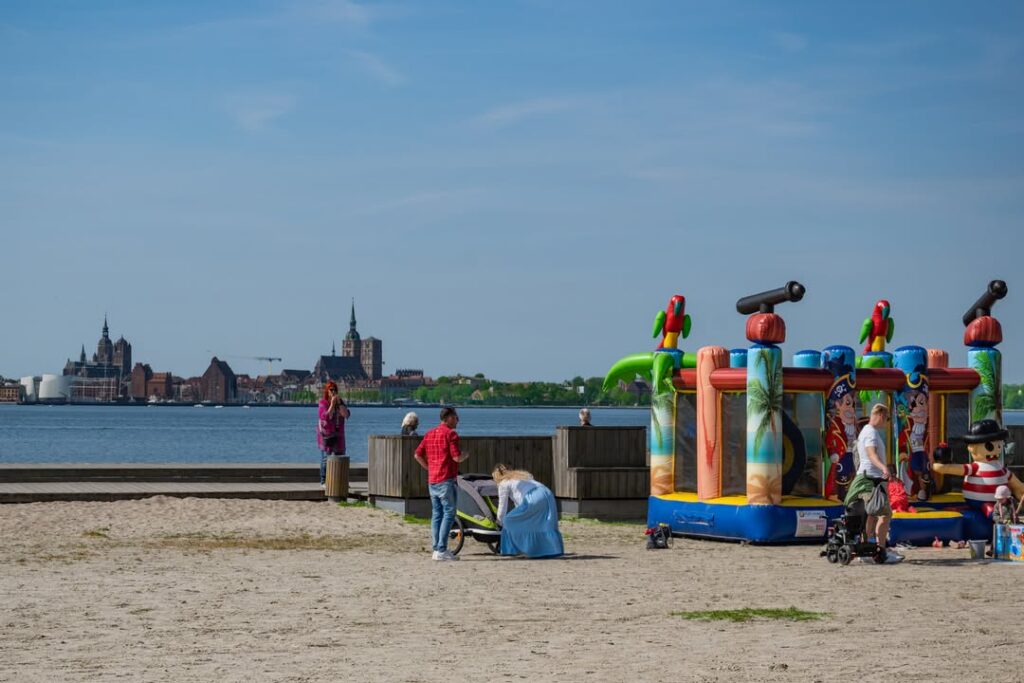 Sonnenschein und Hering satt: Das 33. Heringsfest in Altefähr begeisterte! 10 494818856 539025072606288 7991176509579206669 n