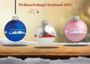 Welche Farbe soll die Weihnachtskugel 2025 in Stralsund erhalten?