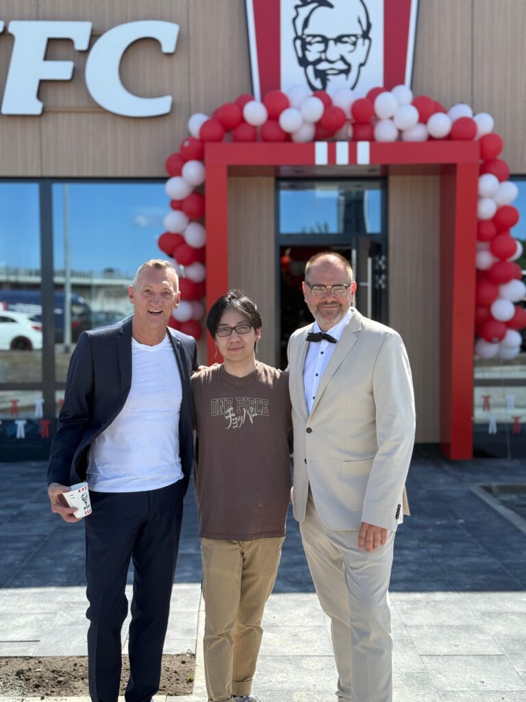 Wind, Wellen und Wings: KFC bringt Kentucky Fried Chicken nach Stralsund 9 070a3aa0 945d 4786 9008 2438e5d8613d 1