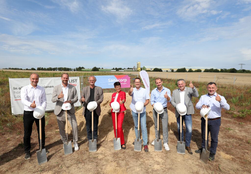 Ein Zeichen für die Zukunft: Sanacorp investiert über 20 Millionen Euro in Stralsund 1 a4 cs daumenhoch IMG 1786
