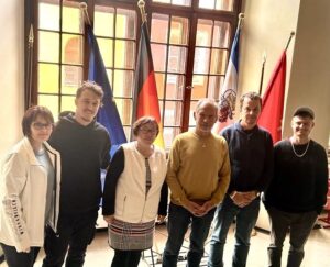 🏛️ Einblicke in die lebendige Demokratie: Zu Besuch im Stralsunder Rathaus