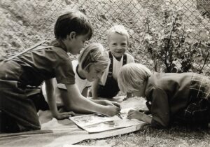 Leseperformance Familie mit bekannten Autorinnen und Autoren